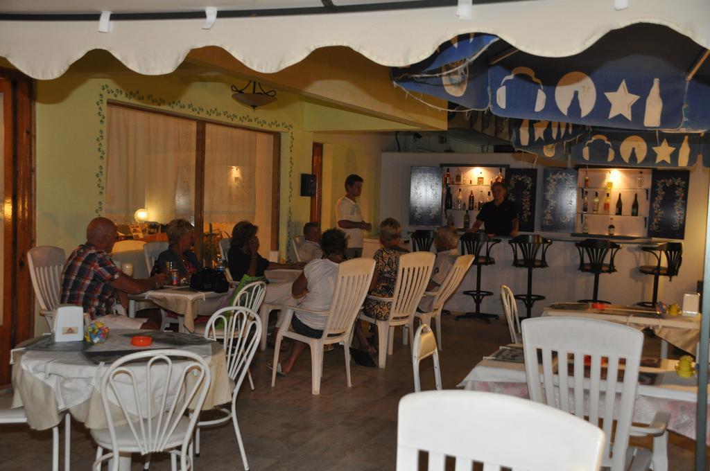 كوشاداسيه Hotel Dorukhan المظهر الخارجي الصورة