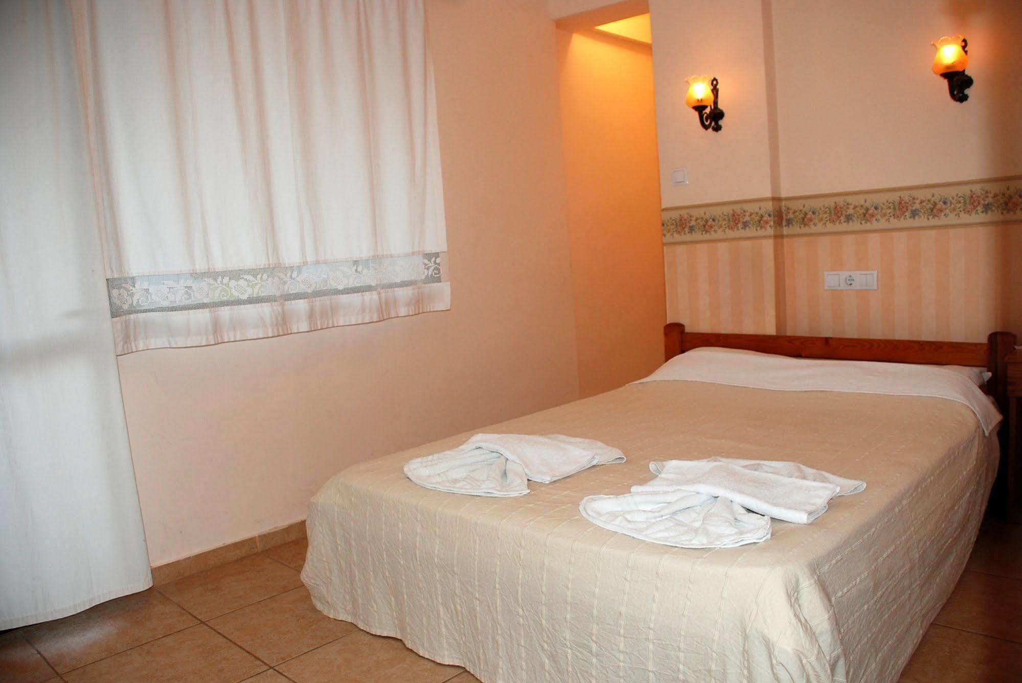 كوشاداسيه Hotel Dorukhan المظهر الخارجي الصورة