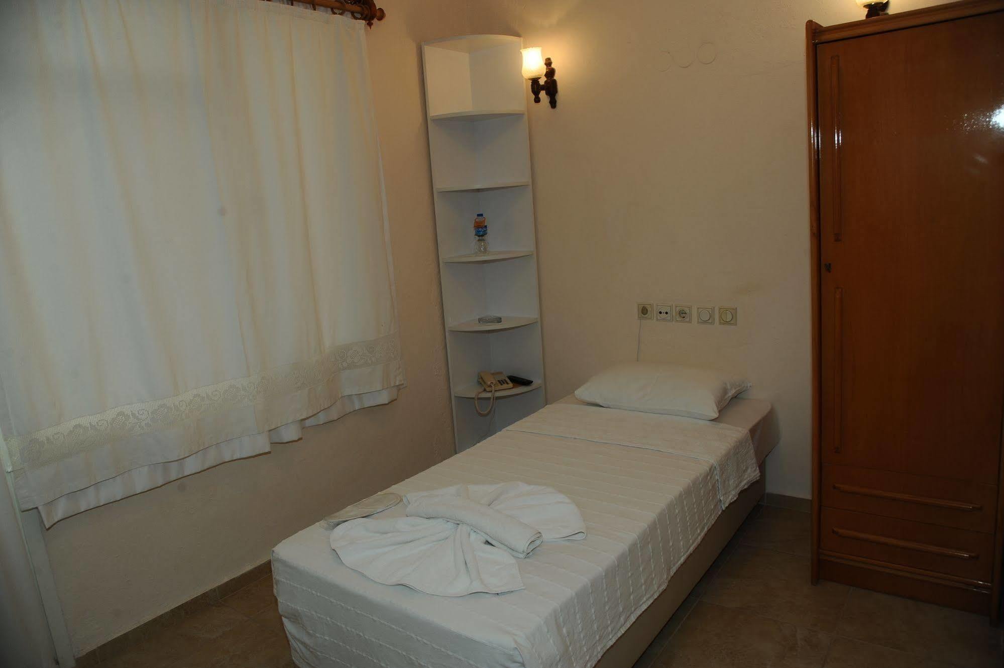 كوشاداسيه Hotel Dorukhan المظهر الخارجي الصورة